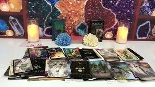 CAPRICORN   - SOMEONE ABOUT TO SEND YOU A DRUNK TEXT CAPRICORN  LOVE TAROT READING