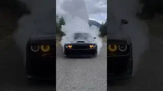 Smokey demon✨#challengerhellcat #hellcatredeye #v8supercharged #musclecar