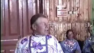 Костромская обл., Чухломской р-н, д. Повалихино. Мужской перепляс. 1993 г.