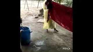 Spraying starch to sarees