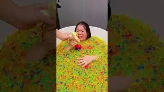 Don't take the birthday cake!😱🍓🍭🤣