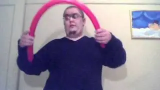 Christmas Wreath Balloon Twisting Tutorial | ChiTwist Chicago Balloon Twisting