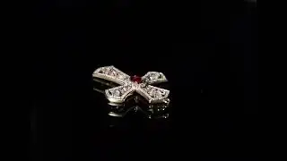 CI0001155 - 6 grams 9 carat Yellow Gold Gemstone Cross Pendant with Illusion setting
