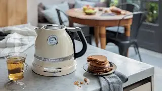 Artisan 1.5 L variable temperature kettle  | KitchenAid - Al Ghandi Electronics UAE