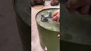Convenient multi - functional bucket lid wrench tool 🔧🛠️🪣