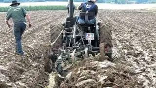 Lanz Gl&uuml;hkopf mit 3 Schar Anh&auml;ngepflug