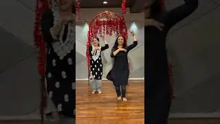 Badi mushkil 🌸👌 #badimushkilbaba #madhuri #ytshorts #easydance #weddingdance #viralshorts