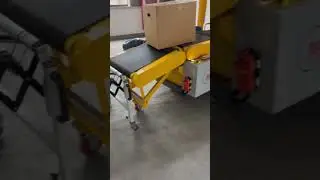 How to load a container rapidly and easily #conveyorsystem #conveyor #unloading