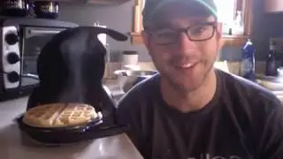 Presto 03510 Ceramic FlipSide Belgian Waffle Maker👉 Link in description.