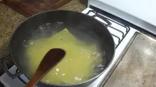 Coccion de Lasaña y Canelones M4V03141.MP4