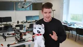 Paul de Miko ai&scaron;kinasi, kiek laiko ore gali i&scaron;būti KTU studentų kurtas elektrokopteris