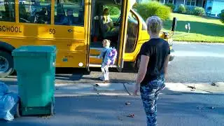 4 year old Skylars first Bus ride to school