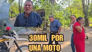 WOW🥰 UNA MOTO NUEVA LE REGALARON AMI PAPÁ ROMPE EN LLANTO 😭AL RECIBIRLA NO SE LA CREE