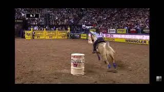 Hailey Kinsel breaks arena record(again)
