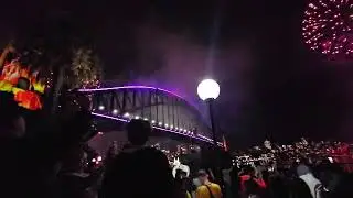 2026 new year fireworks in Sydney Harbour Bridge Australia captured by Hezro Wangi Jnr. 