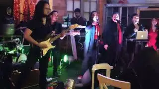 Paranoia Pop en Temuco - The 90s brew bar