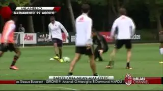 Robinho skill in training 29-08-2013