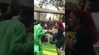 DJELYKABA BINTOU🌟🥰💥CHOR&Eacute;GRAPHIE PARTY 🤣🤩🥰 #concert #youtubeshorts #guinee