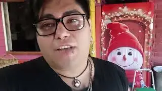 Yami KoNNa les desea un &iexcl;Feliz Navidarks 2025!