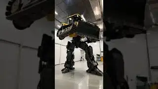 Truck & Tractor Transform into Giant Battle Robots! 🚛🤖🔥