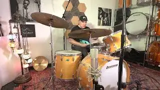TRYING OUT A NEW MIC - DACHMAN DA87