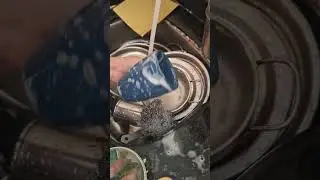 How to clean coffee mug #easyclean #quickclean #quickcleanwithme