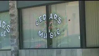 Old Cedars Lounge building in Youngstown remains empty