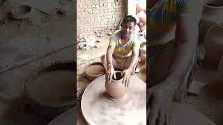 #pot#potter#pottermaking#potterydesign#matka#kunbhkar#trending#viralvedio#viral_video#kumhar#ghada