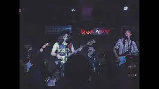 Solicitantes Del Pedido - Falso Espejo (Vivo en Primer Piso Bar, 29/11/2025)