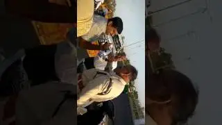 Indore Police Beating the old man and aslo abusing.. Shame on Indore Police..