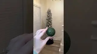 Green themed Christmas tree! #christmas #christmastree #theme #green #christmasdecor #decoration