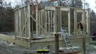 How To Build Small 22x22 Vacation House