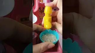 Cooking rice 🍚 #kitchentoy #asmr #satisfyingvideo #miniaturecooking #asmrsounds #hellokitty