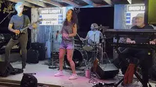 Suhr PT-15 IR and PRS Modern Eagle V Live Band Clip