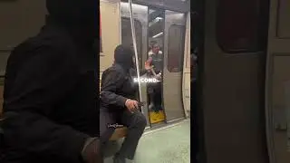 Фанаты Тейлор Свифт ВТОРГАЮТСЯ в Subway After Eras Tour Swiftie Takeover #erastour #taylorswift #...