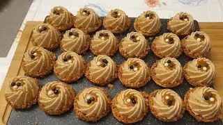 Gâteaux au cacahuètes et biscuits sec