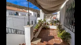 Alpujarra Village Home with Terraces and Mountain Views in Torvizc&oacute;n.