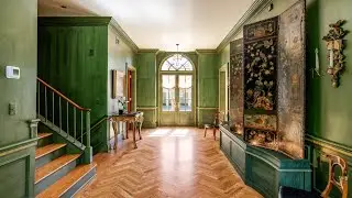 Experience Privacy, Prestige, & Perfection on Chain Bridge Road