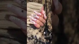 Butterfly spring nails #nailart #nails #nailsinspiration