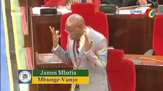 CHEKI HII, MBATIA ACHANGIA HOJA YA ELIMU KWA KUIMBA