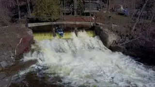 Kayking Over A 12 Foot Dam on Bronte Creek - GOPRO