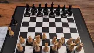 Chessnut Move board in action