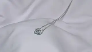 КУЛОН SWAROVSKI ICONIC SWAN