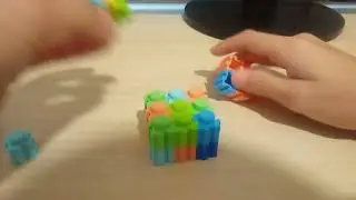 Haciendo una peonza con bloques f&aacute;cil y rapido😄