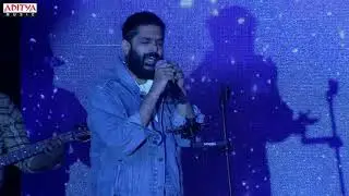 Sid Sriram - Okey Oka Lokam Live Performance | #Sashi​​​​ Pre-Release Event | Aadi, Surbhi