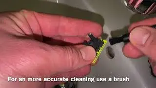How to clean Philips Norelco OneBlade Face + Body Hybrid Electric Razor and Beard Trimmer DIY