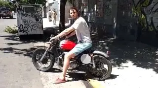 Test ride Gilera 300 bobber/tracker