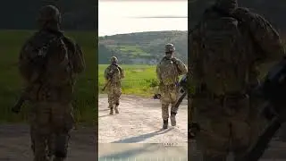 Десантники армии США совместно с кипрскими силами проводят боевые учения