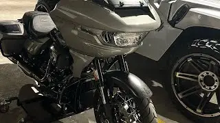 Harley Davidson Road Glide 2023 Forged Carbon Fiber Front Fender installation #cvoroadglide2023 ST