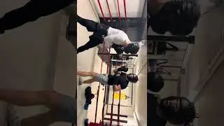 Boxer versus bodybuilder must watch! ￼￼